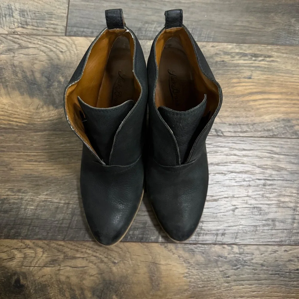 Lucky Brand‎ Ellen Black Leather Ankle Booties Women's 7.5 Western Heeled Boots